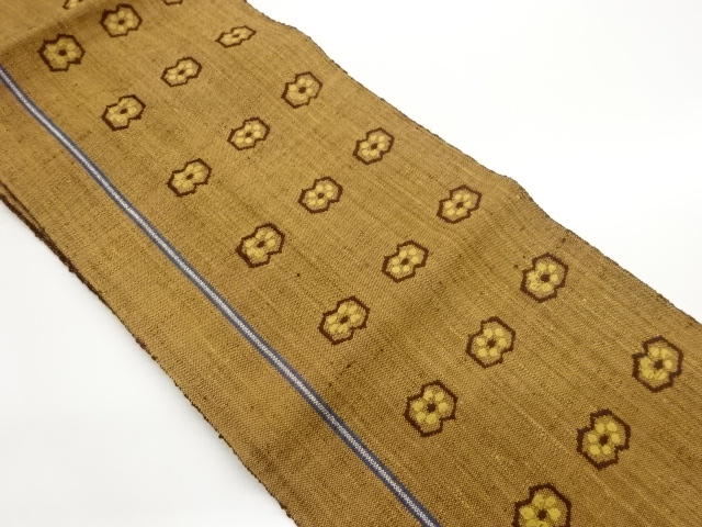 手織り真綿紬縞に抽象模様織出し名古屋帯